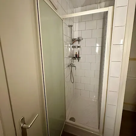 Apartment 46 M2, Centre, Gare 600m, Prox Lille, Nespresso