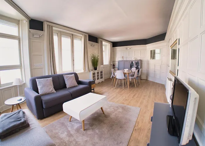 Apartment Le Magnifique, Proche Gare, Sejour 30 M2, Proxi Lille